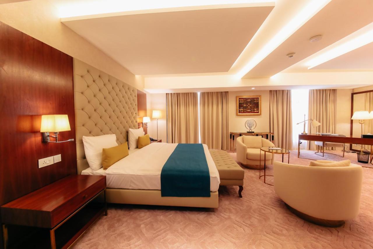 Bravia Hotel 니아메 외부 사진
